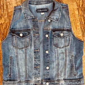 Women’s Denim Vest Size Medium